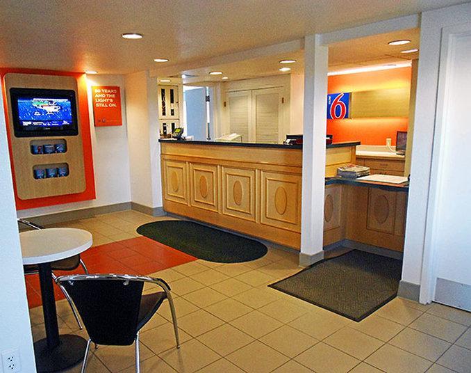 Motel 6-Billings, Mt - North المظهر الخارجي الصورة